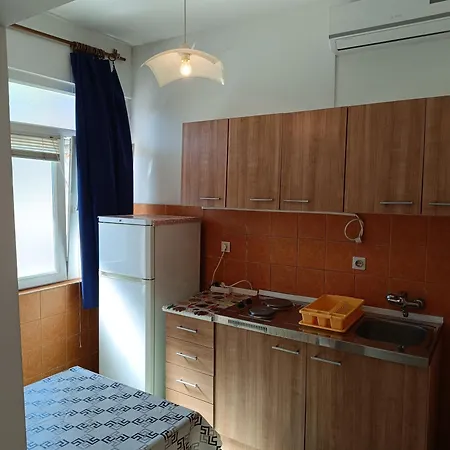 Sandra 3 * Malinska